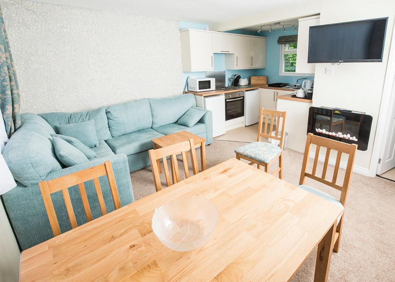 Sandaway Beach Holiday Park クーム・マーティン エクステリア 写真